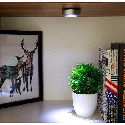 🔥พร้อมส่ง🔥ไฟมินิ ไร้สาย LED แบบแตะ สำหรับติดในตู้  ตู้โชว์ ไฟโต๊ะอ่านหนังสือ ใส่ถ่าน AAA สินค้าในไทย