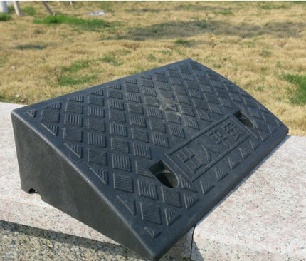 🔥พร้อมส่ง🔥ทางลาดยาง ทางลาดยางปีนฟุตบาท ทางลาด ทางลาดยางขึ้นฟุตบาท ทางขึ้นฟุตบาท รับน้ำหนักรถยนต์ได้ สินค้าในไทย