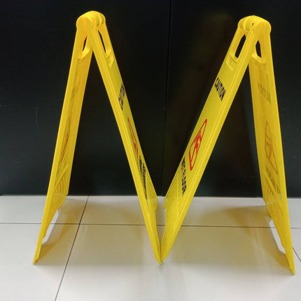 🔥พร้อมส่ง🔥ป้ายห้ามจอด ป้ายตั้งพื้นเตือนระวังลื่น ป้ายเตือนทำความสะอาด แบบตั้งพื้น ป้ายจราจร สีเหลือง ขนาด 30X60ซม.