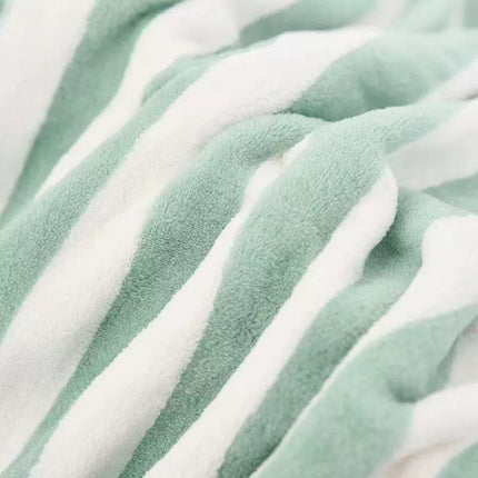 🔥พร้อมส่ง🔥ผ้าเช็ดหน้า ผ้าเช็ดมือ ขนาด 30x30 cm,35x75 cm. ผ้าเช็ดตัวขนเป็ด ลายซิกแซก ผ้าขนหนู ผ้านุ่ม { 300 G. } สินค้าใน