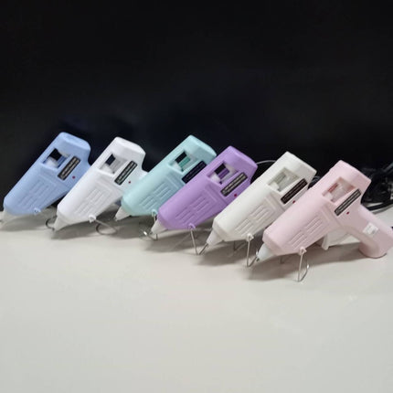 🔥พร้อมส่ง🔥ปืนยิงกาวไฟฟ้า (20W) 220V ปืนกาว ปืนยิงกาวร้อน  ปืนกาวแท่ง DIY  คละสี ราคา/ชิ้น  สินค้าในไทย