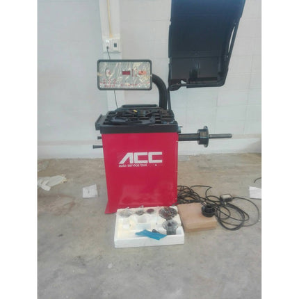 เครื่องถ่วงล้อรถยนต์ รับน้ำหนักกะทะล้อ 70 กิโลกรัม ACC / Bright B-CB953B