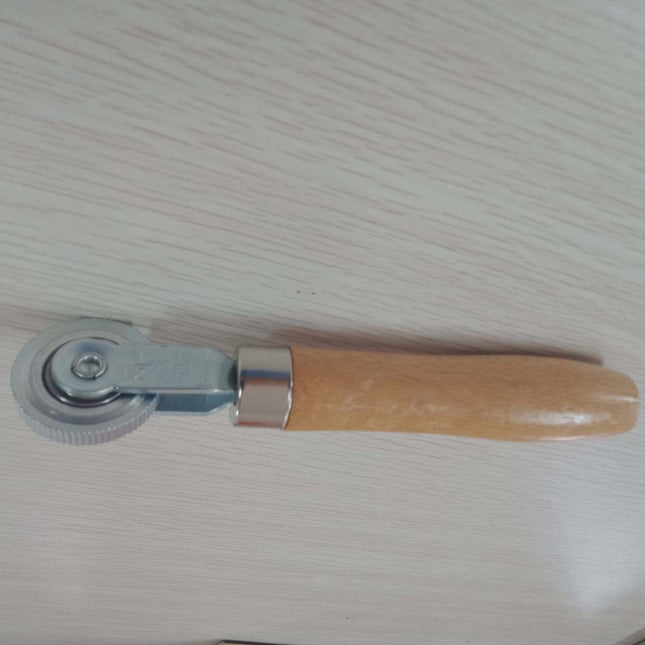 🔥พร้อมส่ง🔥ลูกกลิ้ง ลูกกลิ้งปะยาง ยางล้อแรงดัน ลูกกลิ้งบดอัด ฟิล์มซ่อมแซมเย็น ซ่อมยางรถยนต์