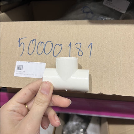 ข้อต่อ ข้อต่อพีวีซี PVC ขนาด 20mm , 25mm , 16mm  ต่อตรง ข้องอ สามทางมุมฉาก สี่ทาง สี่ทางมุมฉาก ฝาครอบ ท่อน้ำ วาล์วเกษตร