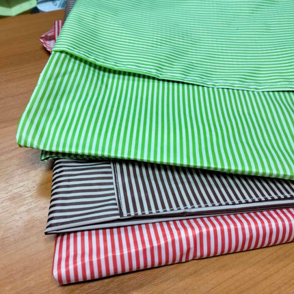 ผ้ากันเปื้อน (กันน้ำ) ผ้ายางกันเปื้อน รายทาง มี3 สี กระเป๋าหน้า