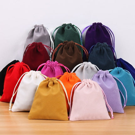 [พร้อมส่ง] ถุงผ้ากำมะหยี่ ถุงผ้าหูรูด ถุงกำมะหยี่ ใส่เครื่องประดับ กระเป๋าผ้าเชือกรูดน่ารักๆ ใส่ของขวัญชำร่วย ราคา/ชิ้น