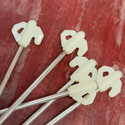 [พร้อมส่ง] ตะขอ สหมอบก กางเต้นท์ สมอบกเหล็ก หมุดยึดเต็นท์ที่จับสะท้อนแสง tent pegs ขนาด 20-25cm อุปกรกรณ์ตั้งเต็นท์