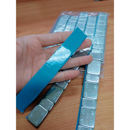 💥พร้อมส่ง💥 ตะกั่วแป๊ะ ถ่วงล้อเปลือกสีฟ้า กาวสีดำ คุณภาพดี เหนียวแน่น ขนาด5กรัม10กรัม พร้อมส่งในไทย
